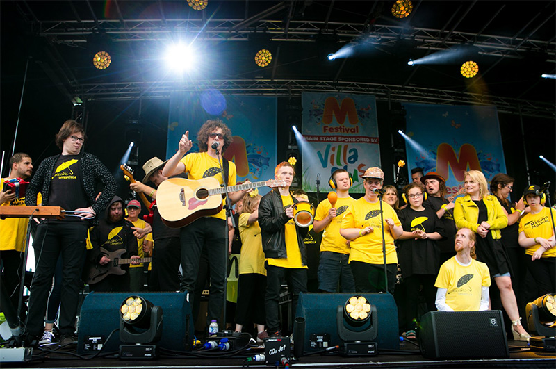 EU members performing at Umbrellafest