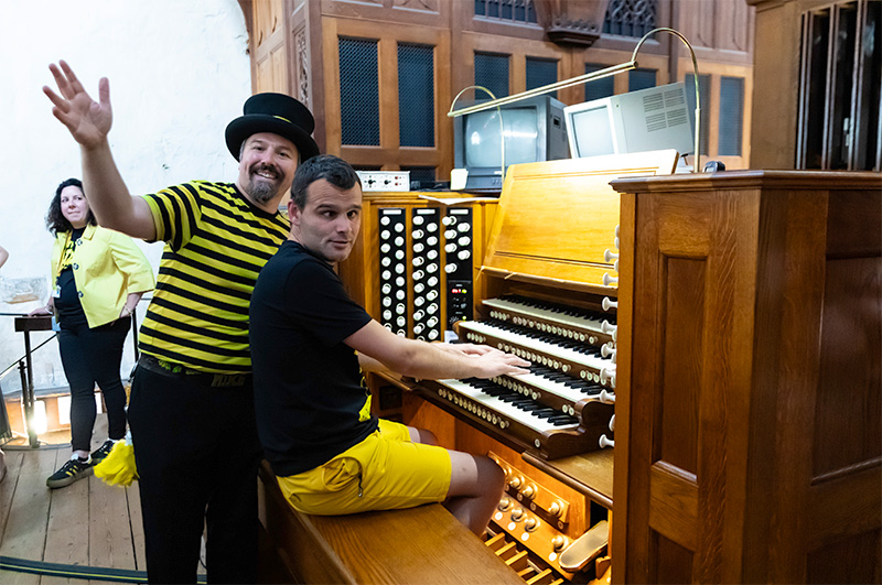 Dale playing the St Alban's Cathedral Organ